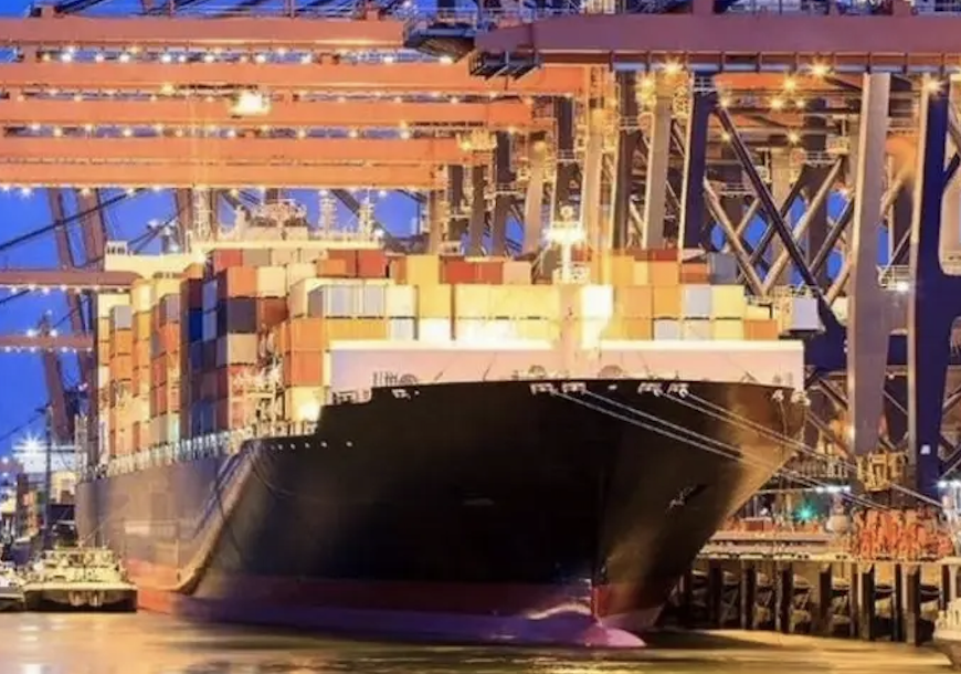 Ports & Shipping